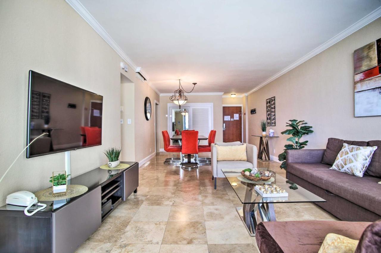 Grand Hollywood Apartment With Stunning Views! 외부 사진